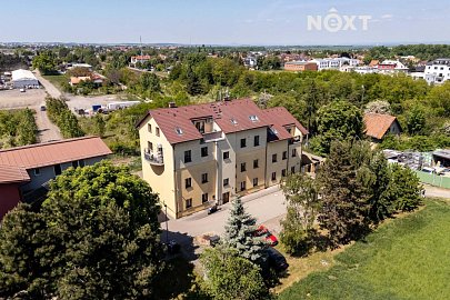 Prodej bytu 3+1 100 m², Za Novákovou zahradou, Praha-Satalice