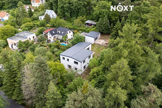 Prodej domu rodinný 249 m² pozemek 1057 m², Řevnice