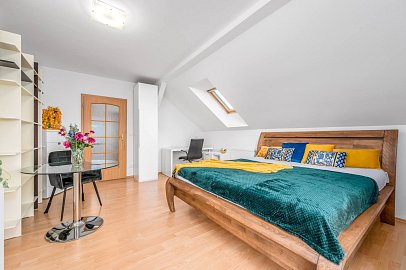 Pronájem bytu 1+1 38 m², Ke Strouze, Dolní Břežany-Lhota